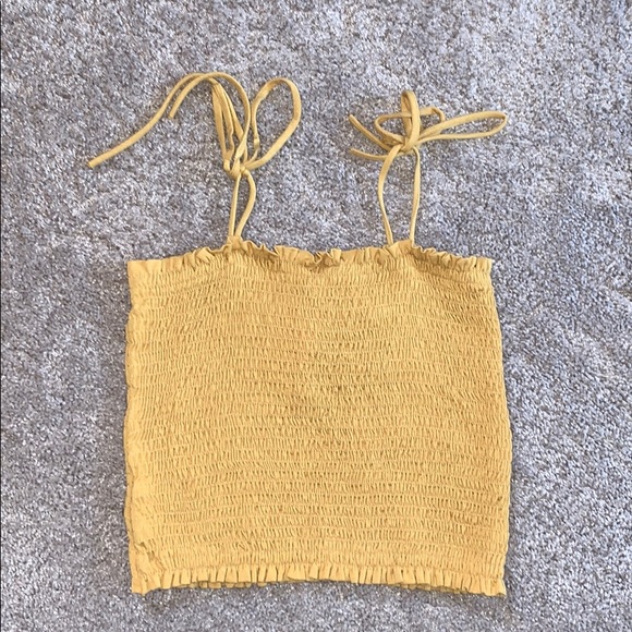 Cropped Yellow Tank Too - Picture 2 of 3